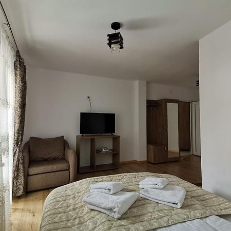 Hotel Casa Dana Olteanu Moeciu De Sus Exteriér fotografie