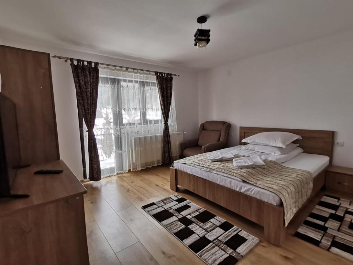 Hotel Casa Dana Olteanu Moeciu De Sus Exteriér fotografie