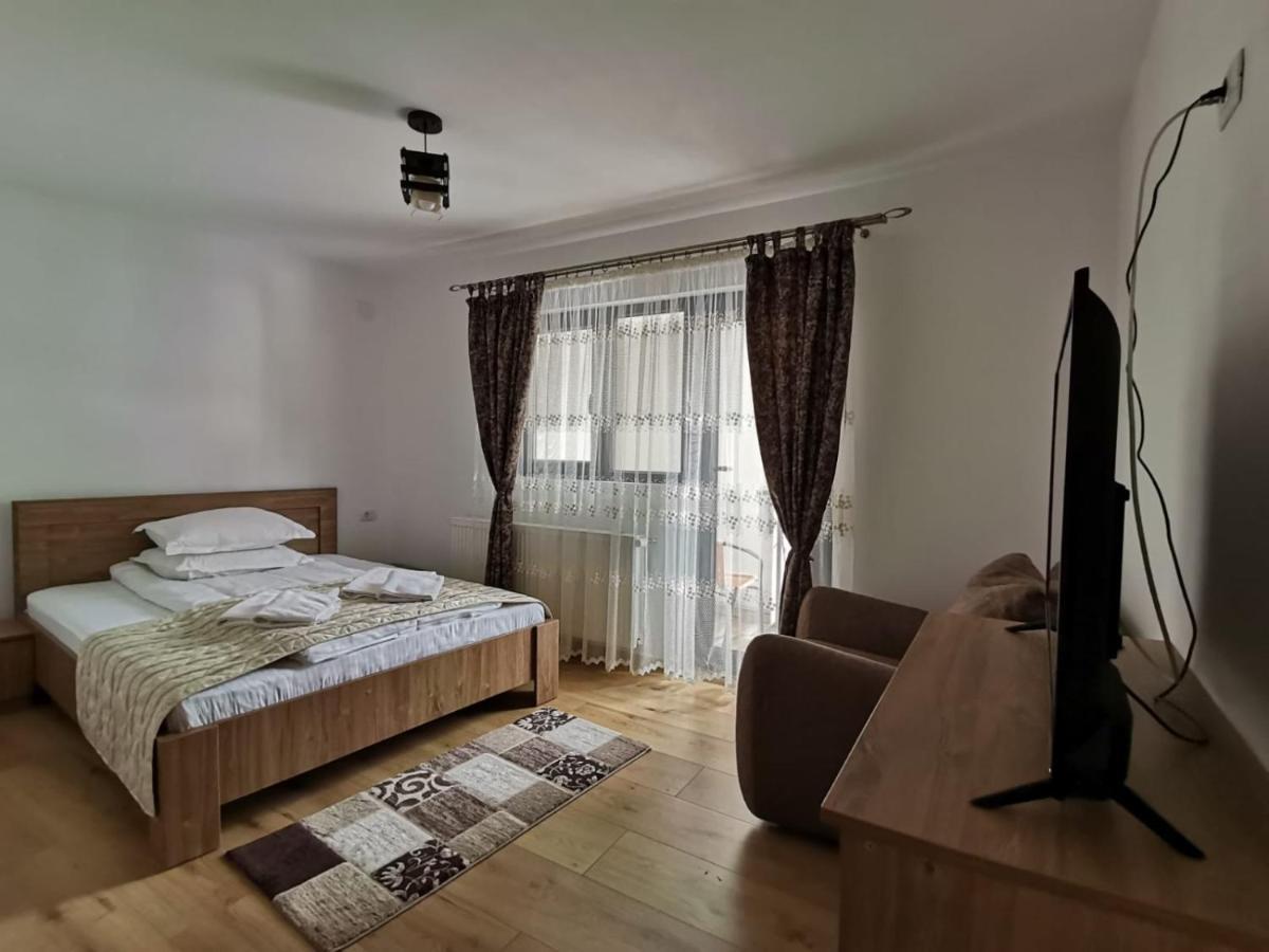 Hotel Casa Dana Olteanu Moeciu De Sus Exteriér fotografie