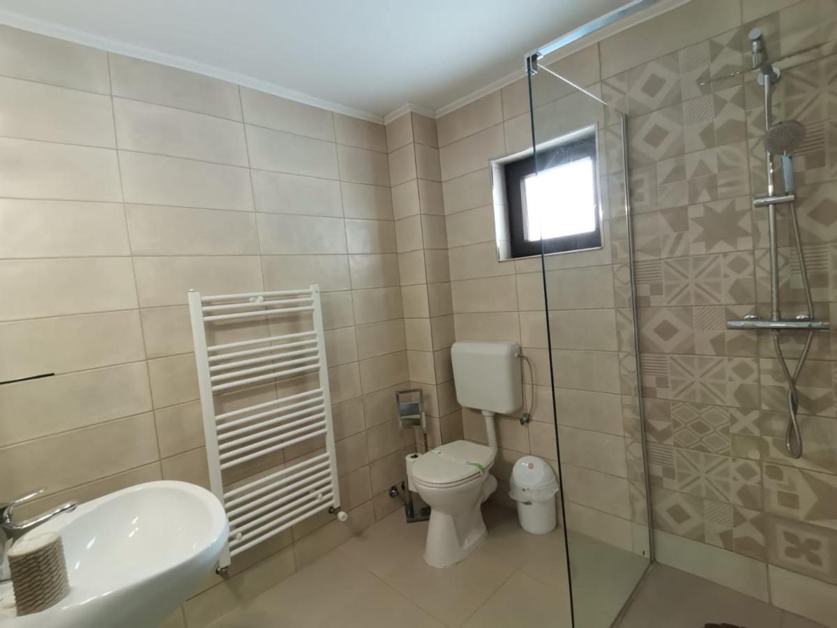 Hotel Casa Dana Olteanu Moeciu De Sus Exteriér fotografie