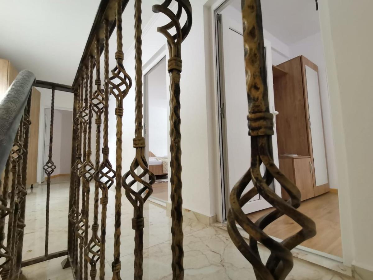Hotel Casa Dana Olteanu Moeciu De Sus Exteriér fotografie