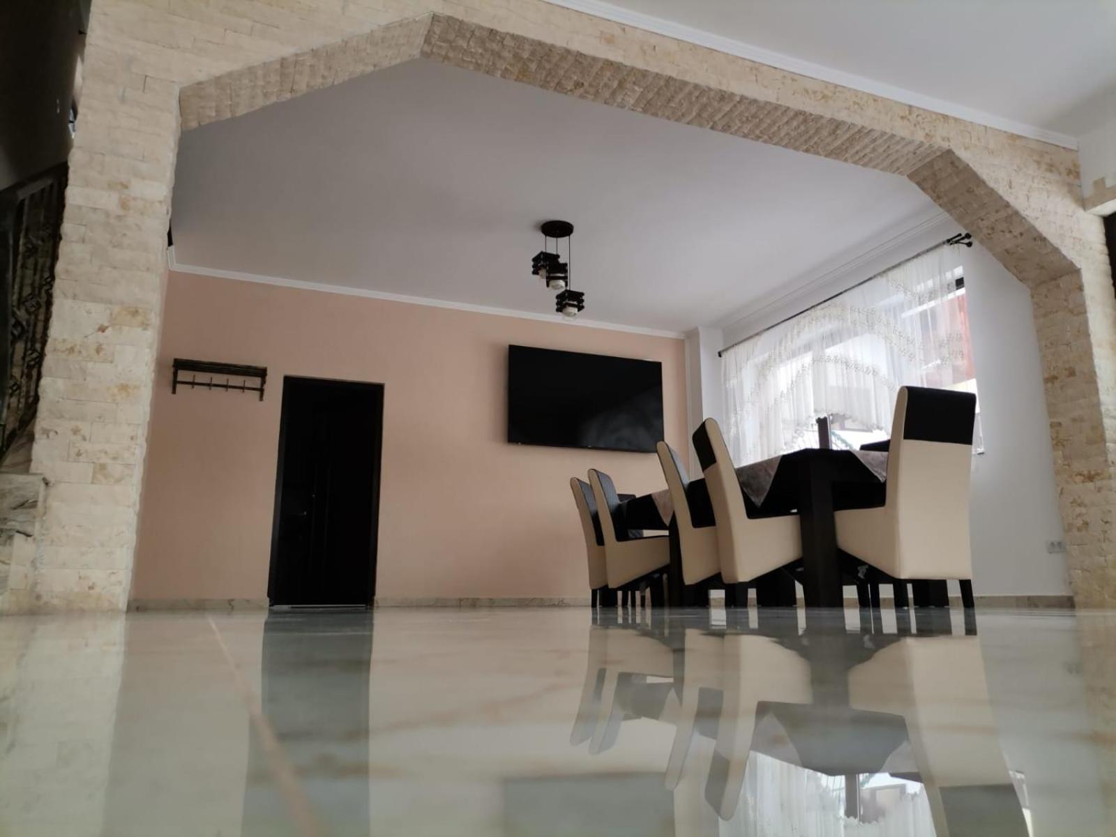 Hotel Casa Dana Olteanu Moeciu De Sus Exteriér fotografie